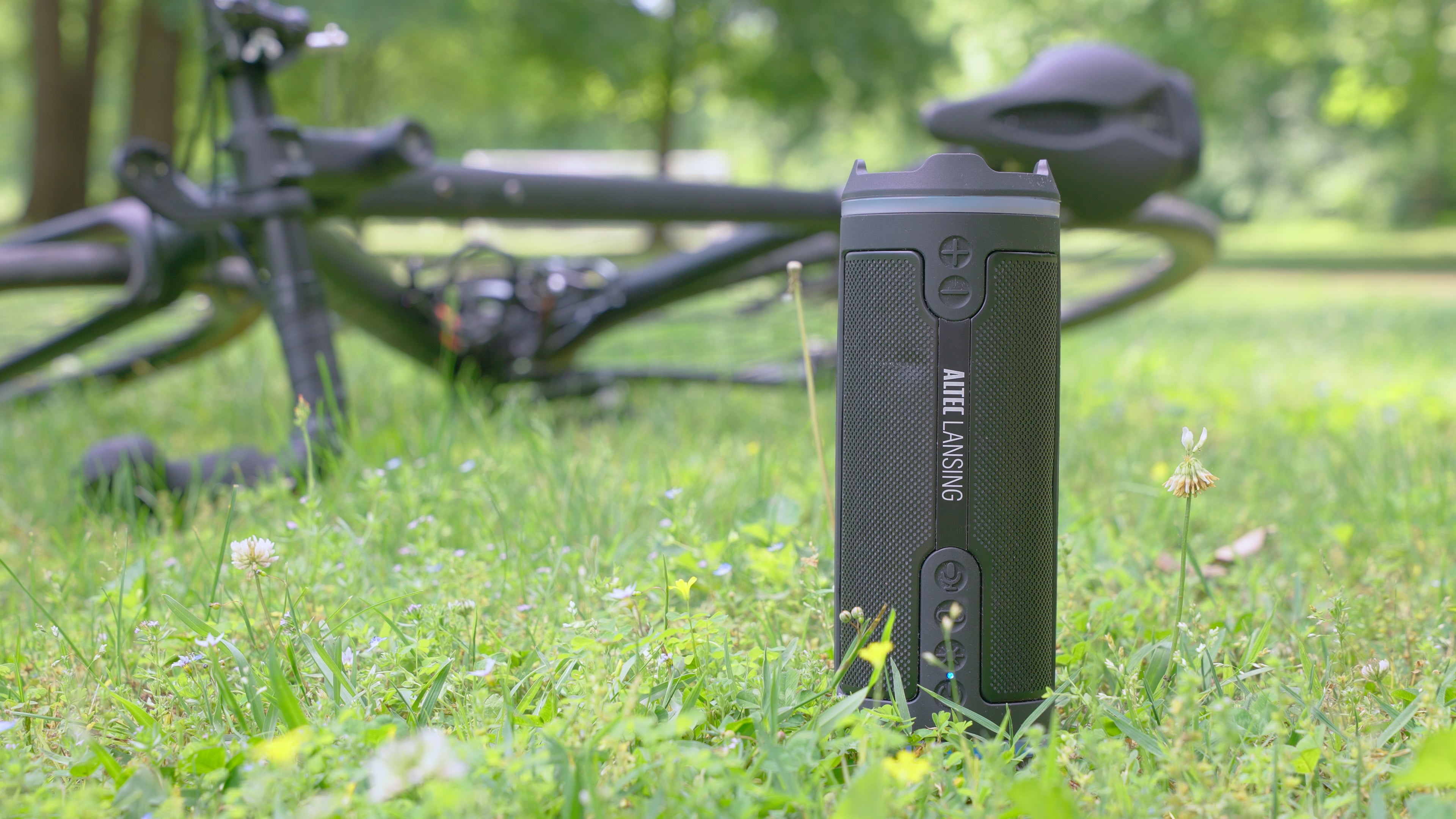 Altec Lansing HydraMotion Wireless Bluetooth Speaker with 360 Degree Sound, Portable IP67 Waterproof for Outdoors, Shockproof, Snowproof, Everything P New Altec Lansing Hydramotion Waterproof Wireless Portable Bluetooth Speaker